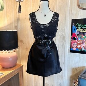 Vintage Women's Medium Victoria's Secret Lace Silky Slip Dress